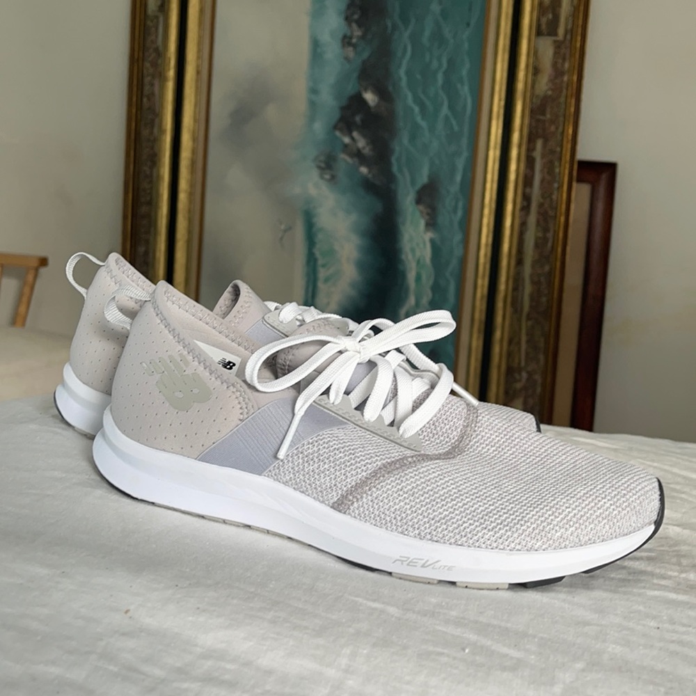 NWOT New Balance FuelCore Nergize